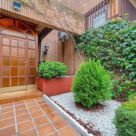 P Casacafe Madrid Calle Carlos Dubois 3 Екстериор снимка
